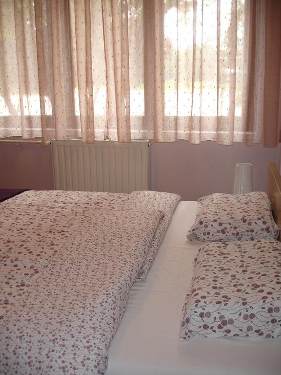 Apartment Ina Zagreb Chambre photo