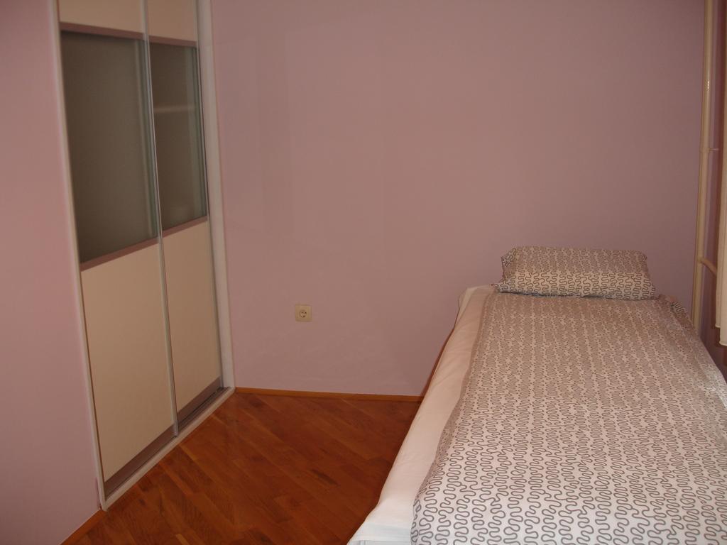 Apartment Ina Zagreb Chambre photo